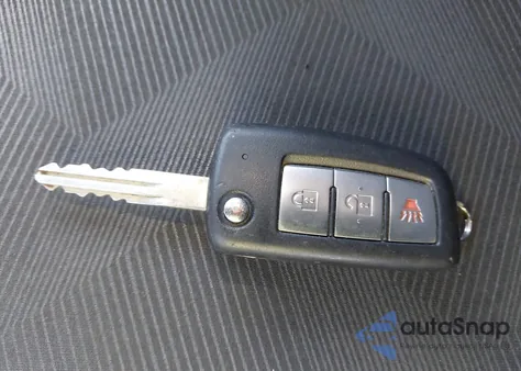 2015 Nissan Rogue S z USA, uszkodzony, nr VIN KNMAT2MV5FP535032